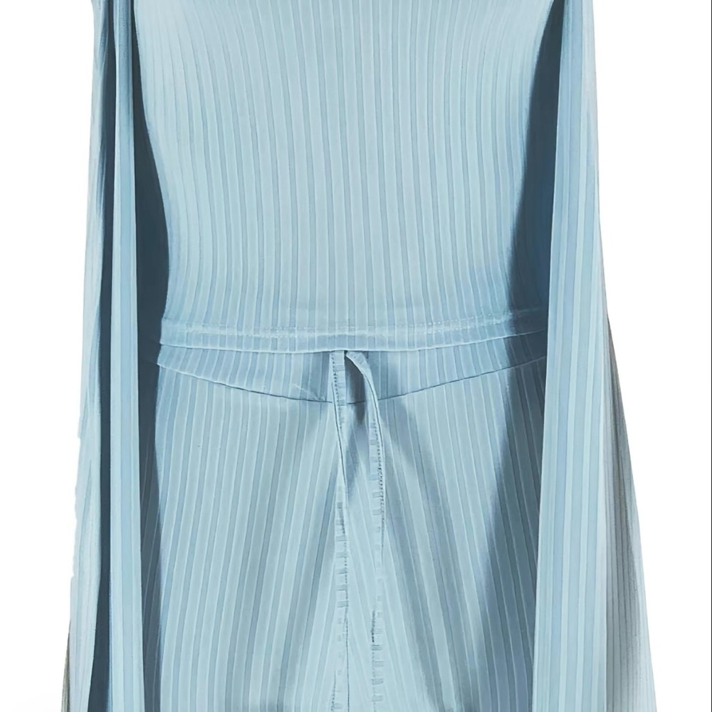 Chic Blue Ribbed Three-Piece Outfit - Picture 3 of 6